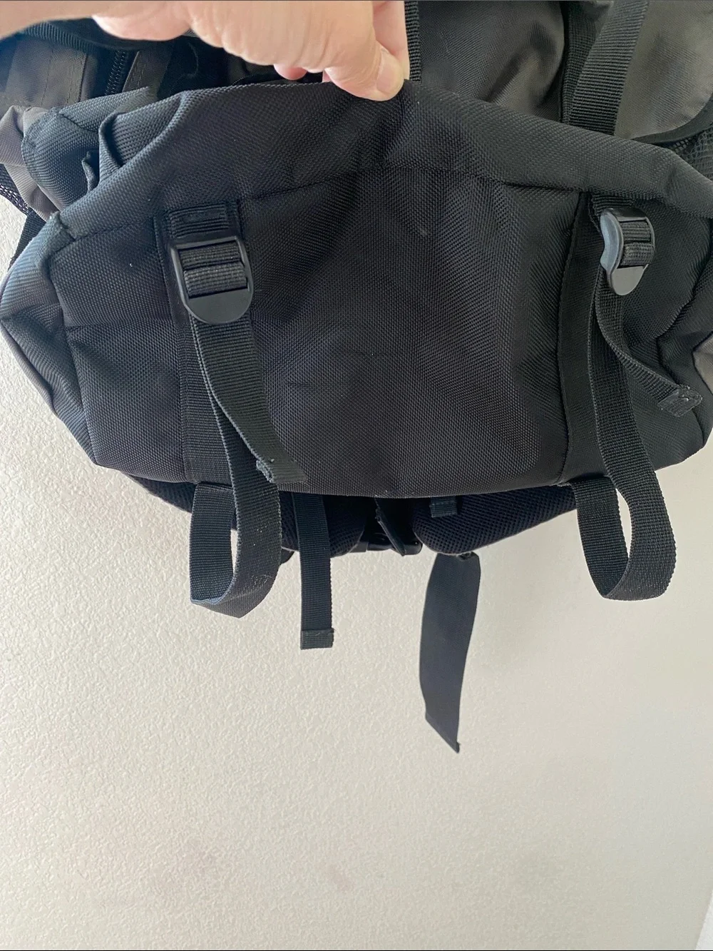Western Pack versatile gray